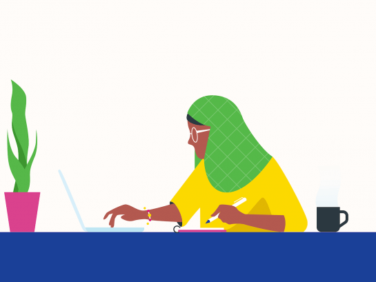 woman working on laptop.